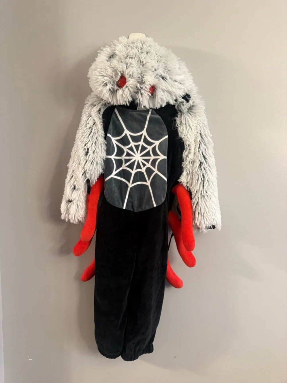 Toddler Spider Halloween Costume 18-24 Months Plush Hooded Red Legs Baby Costume - Picture 3 of 6